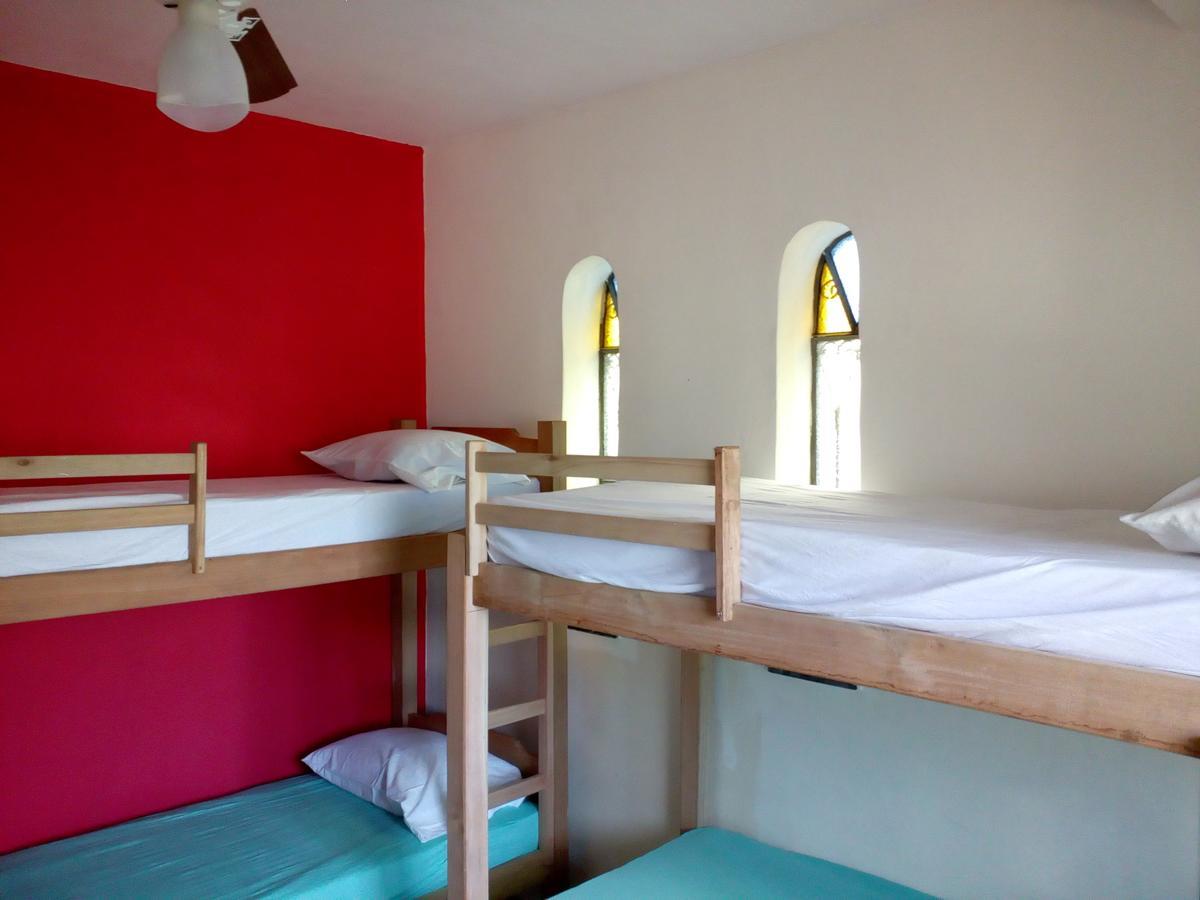 Nautilus Hostel Araquari Eksteriør bilde